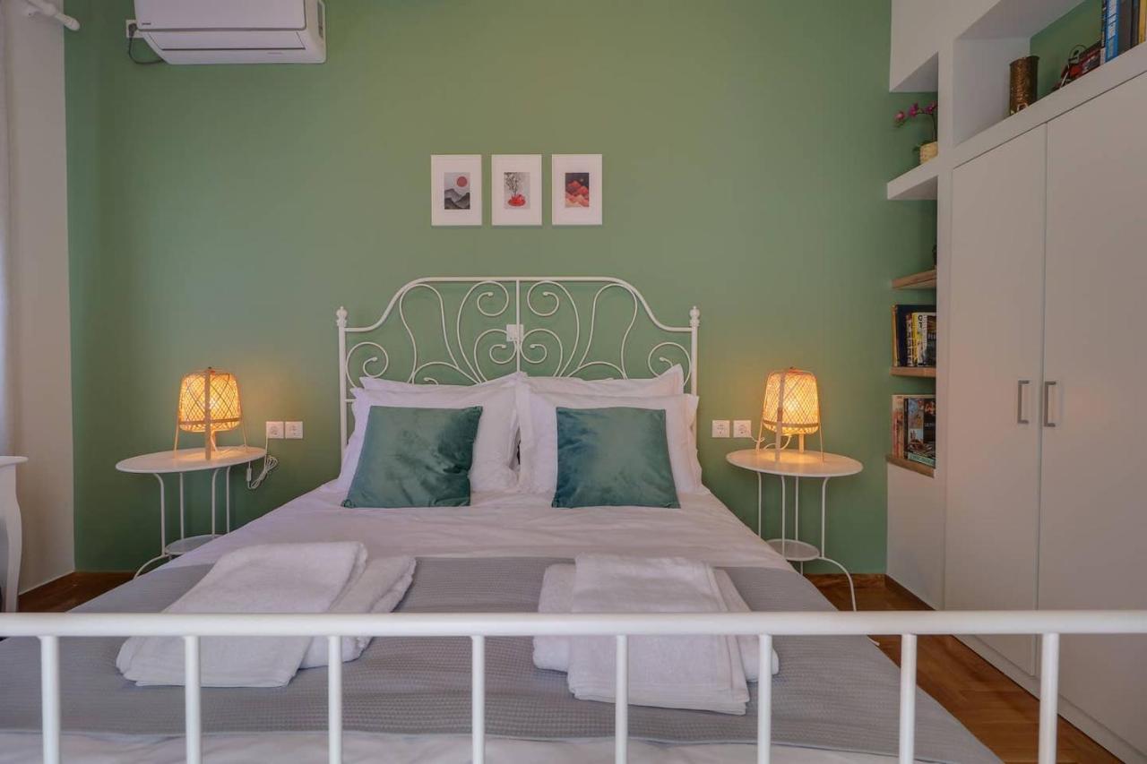 Victoria 5star / 5BR BigApt / Sauna / 2min to metro Atene Esterno foto